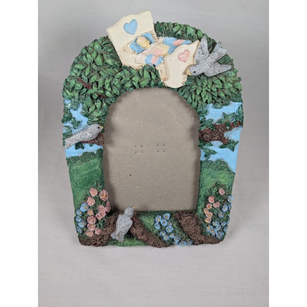 Figi Graphics Vintage Resin Picture Frame Nursery Flowers Baby Birds 1991